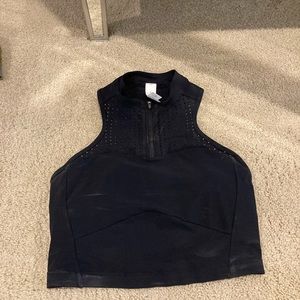 Lululemon Crop Top size 6